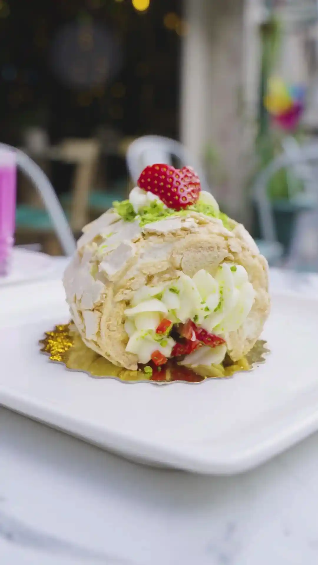 Mereng Roll Antep Fıstıklı | Glutensiz | 10 Kişilik